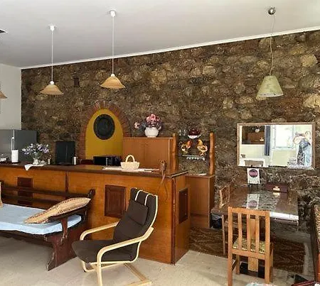 度假居 The -300 -a Centrally Located Heritage