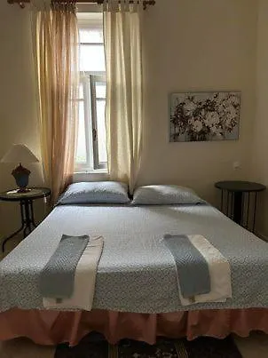 The -300 -a Centrally Located Heritage Semesterbostad